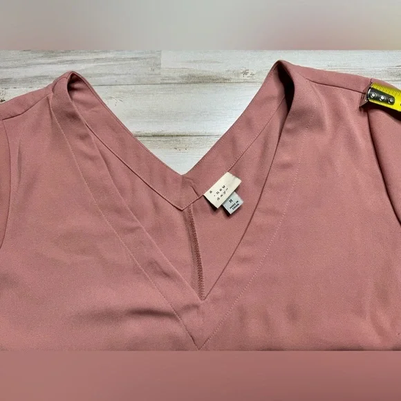 A New Day Dress Women Medium Basic Shift Blush Pink Short Sleeve V-Neck Pockets - Picture 7 of 10